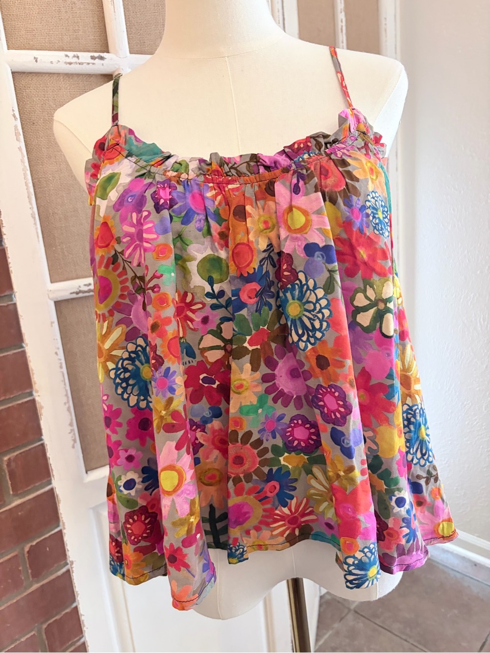 Natural Life Ruffle Swing Cami Tank Top  L Floral NWT Boho Festival